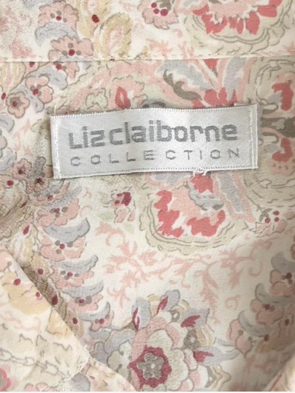 Vintage Liz Claiborne Cream and Pink Floral Medallion 100% Silk Blouse - Picture 5 of 6